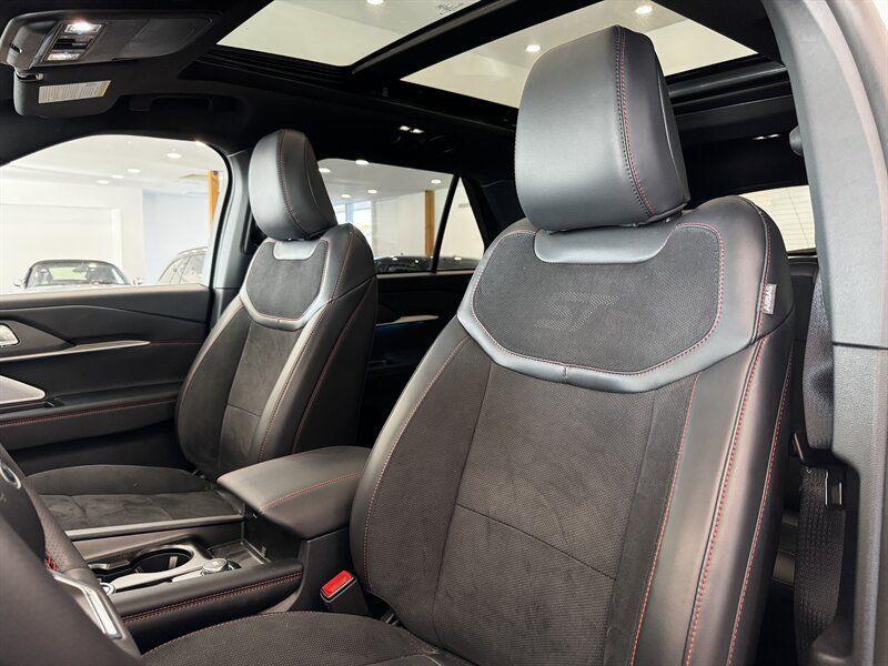 used 2025 Ford Explorer car, priced at $51,890