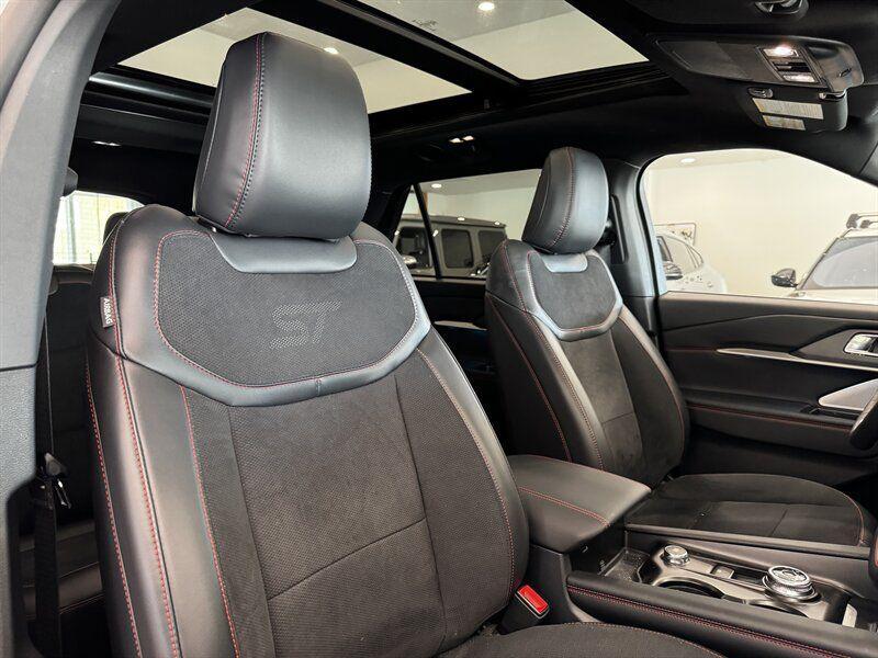 used 2025 Ford Explorer car, priced at $51,890