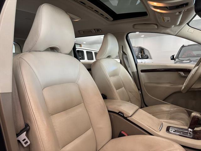 used 2008 Volvo V70 car, priced at $9,790