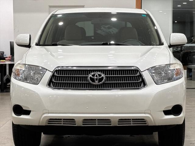 used 2008 Toyota Highlander Hybrid car, priced at $13,900