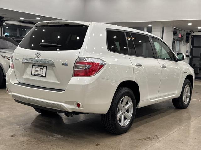 used 2008 Toyota Highlander Hybrid car, priced at $13,900