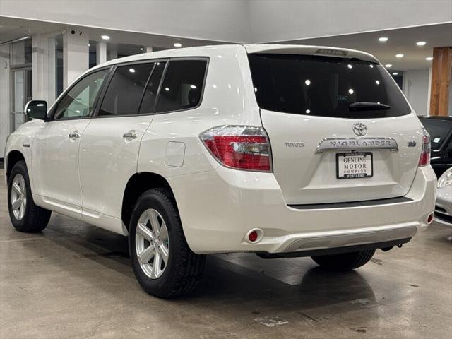 used 2008 Toyota Highlander Hybrid car, priced at $13,900