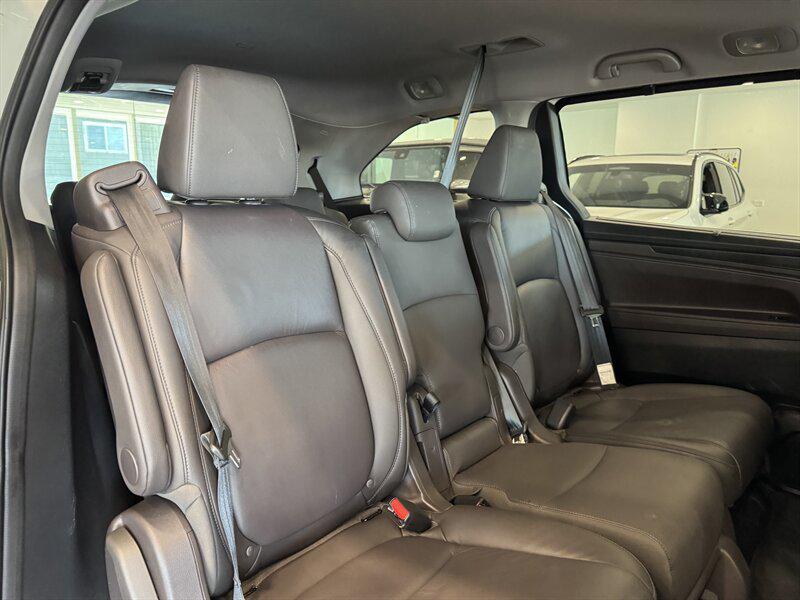 used 2018 Honda Odyssey car, priced at $27,890