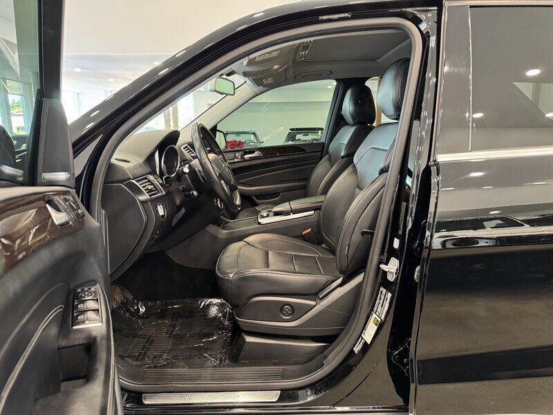 used 2014 Mercedes-Benz M-Class car, priced at $13,290