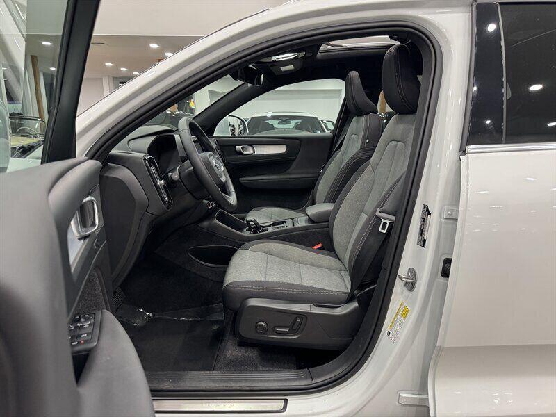 used 2025 Volvo XC40 car, priced at $33,690