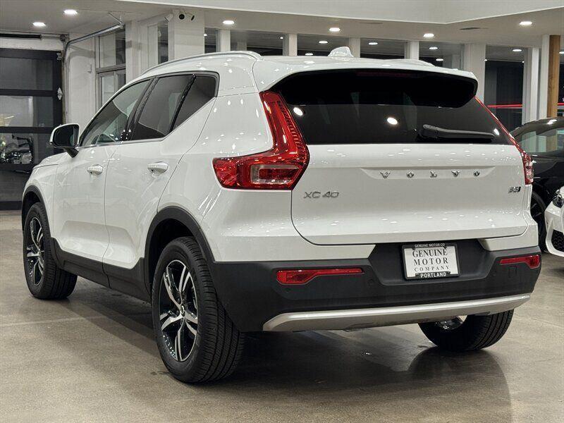 used 2025 Volvo XC40 car, priced at $33,690