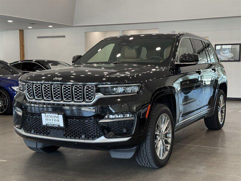 used 2023 Jeep Grand Cherokee car, priced at $43,490