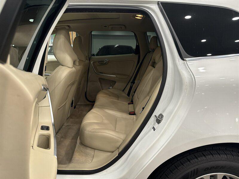 used 2015 Volvo XC60 car, priced at $11,900