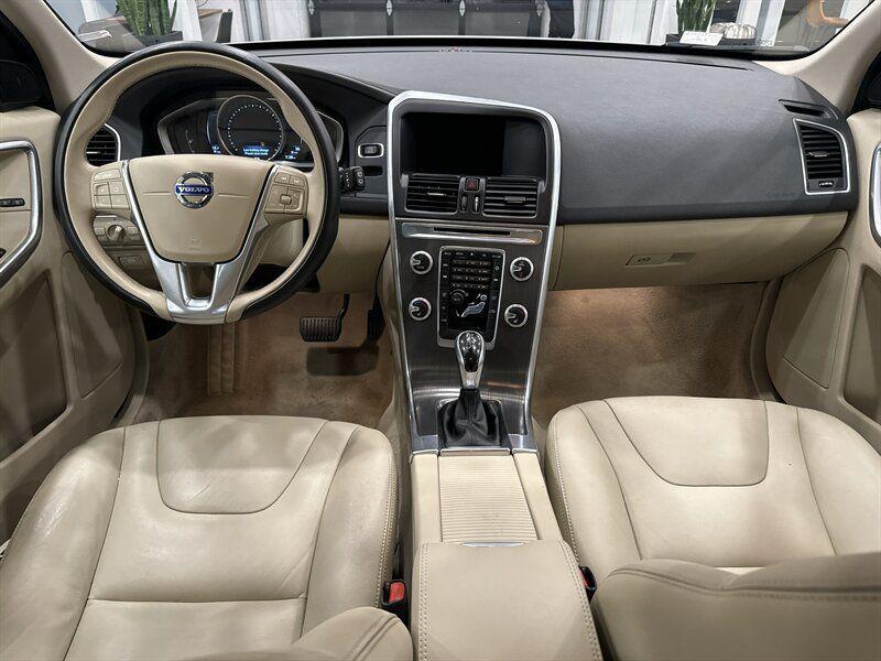 used 2015 Volvo XC60 car, priced at $11,900