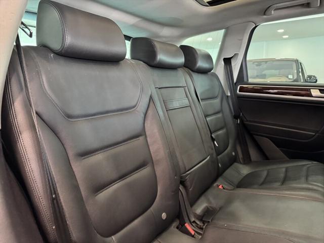 used 2014 Volkswagen Touareg car, priced at $10,990