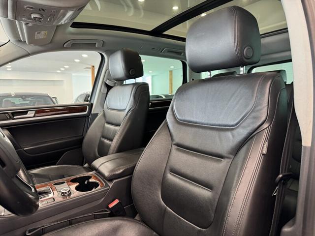 used 2014 Volkswagen Touareg car, priced at $10,990