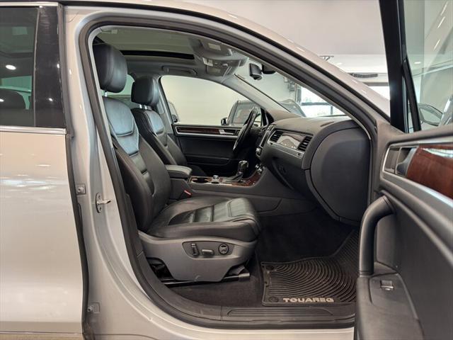 used 2014 Volkswagen Touareg car, priced at $10,990