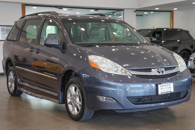 used 2006 Toyota Sienna car, priced at $11,900