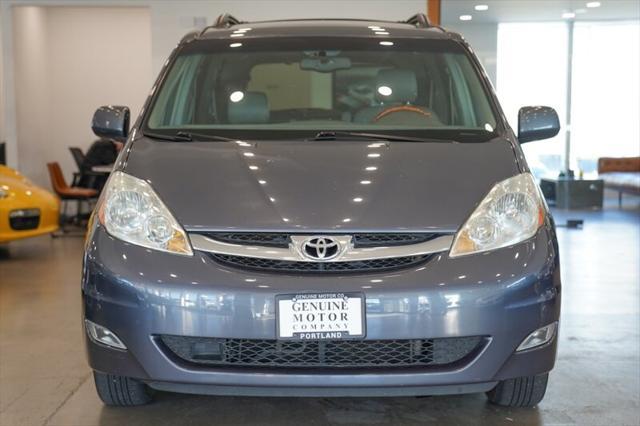 used 2006 Toyota Sienna car, priced at $11,900