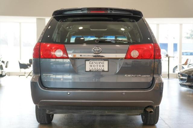 used 2006 Toyota Sienna car, priced at $11,900