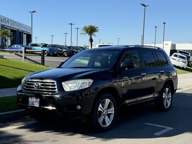 used 2010 Toyota Highlander car, priced at $15,490