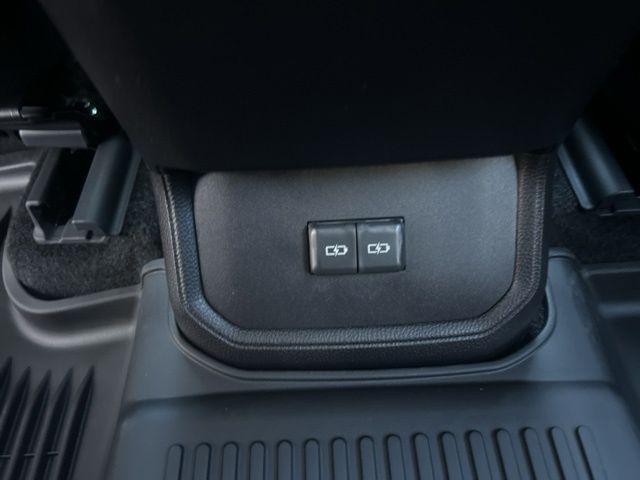 new 2025 Toyota Highlander car, priced at $49,468