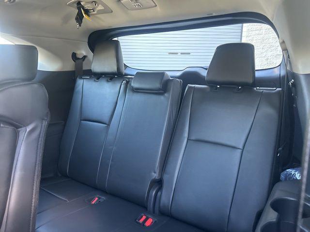 new 2025 Toyota Highlander car, priced at $49,468