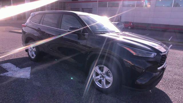new 2025 Toyota Highlander car, priced at $45,793