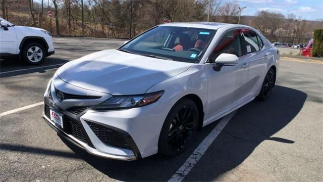 new 2024 Toyota Camry Hybrid car, priced at $38,764