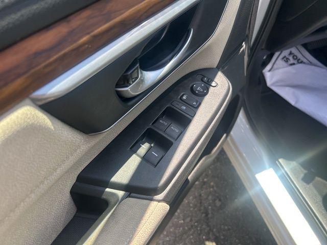 used 2021 Honda CR-V car, priced at $20,495