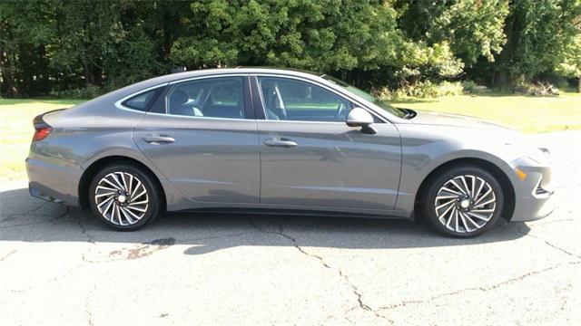 used 2020 Hyundai Sonata Hybrid car, priced at $22,263