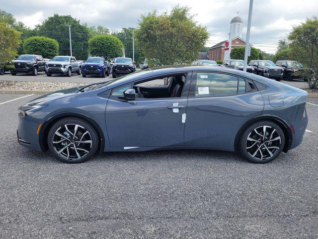 new 2025 Toyota Prius Plug-In Hybrid car, priced at $42,243