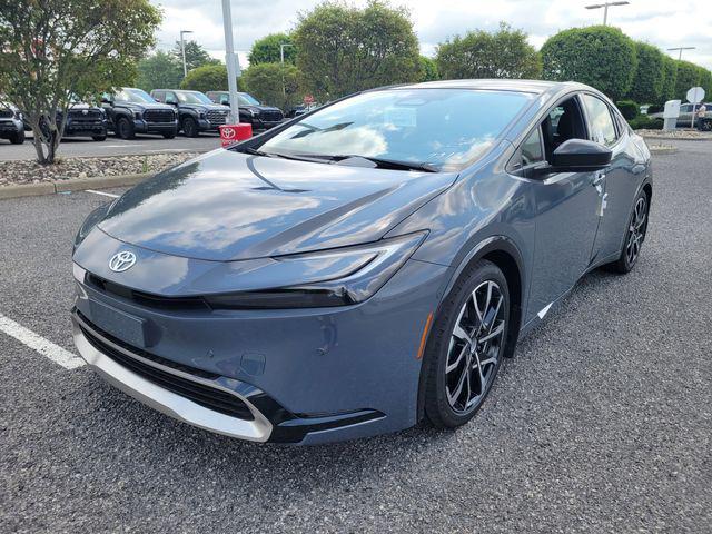 new 2025 Toyota Prius Plug-In Hybrid car, priced at $42,243
