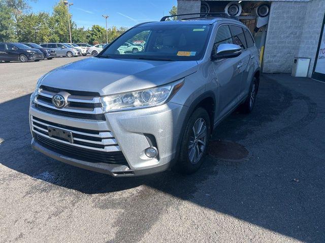 used 2018 Toyota Highlander car, priced at $20,495