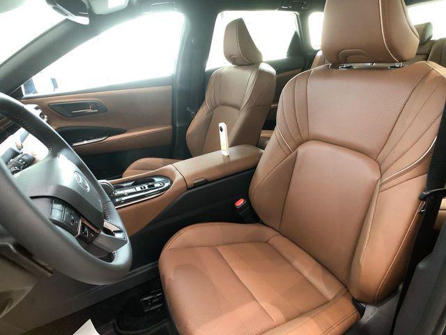 new 2025 Toyota Crown Signia car, priced at $46,015