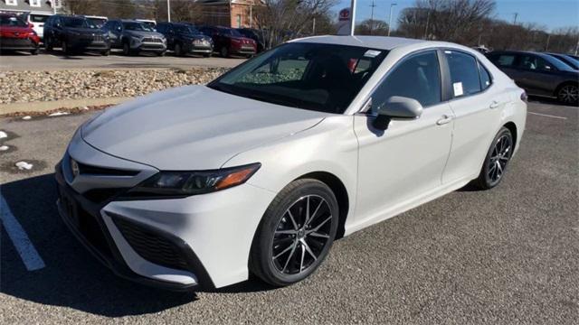 new 2024 Toyota Camry car, priced at $32,267