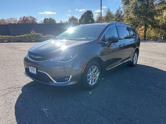 used 2020 Chrysler Pacifica car, priced at $19,995