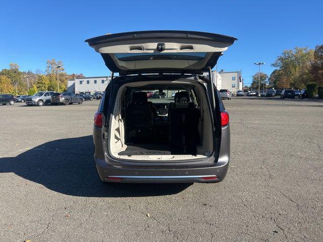 used 2020 Chrysler Pacifica car, priced at $19,995