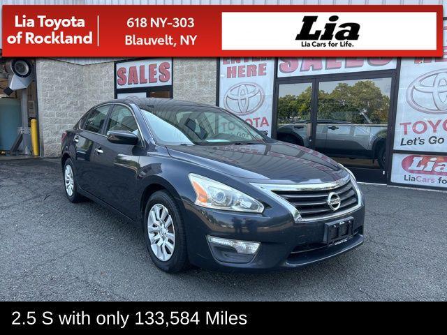 used 2013 Nissan Altima car, priced at $5,995