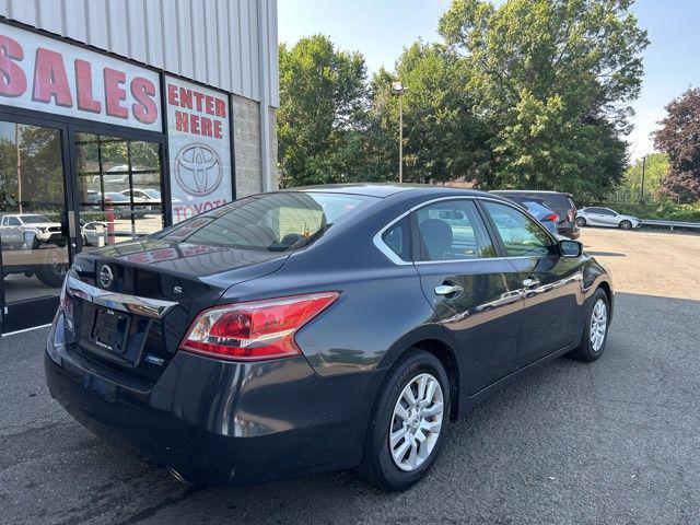 used 2013 Nissan Altima car, priced at $5,995