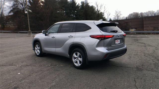 used 2020 Toyota Highlander car, priced at $25,999