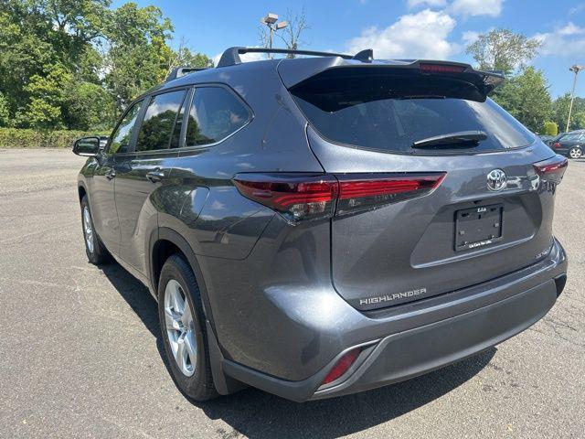 new 2025 Toyota Highlander car