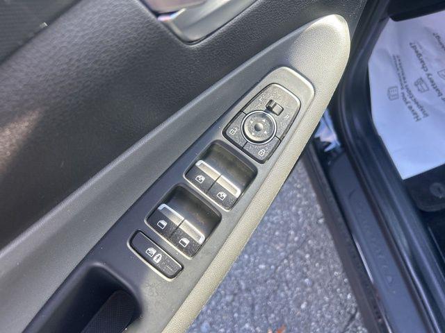 used 2022 Hyundai Santa Fe car, priced at $21,495