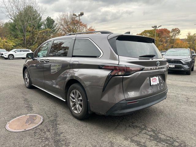used 2023 Toyota Sienna car, priced at $38,995
