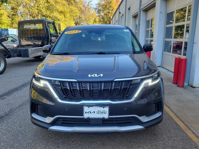 used 2022 Kia Carnival car, priced at $28,999