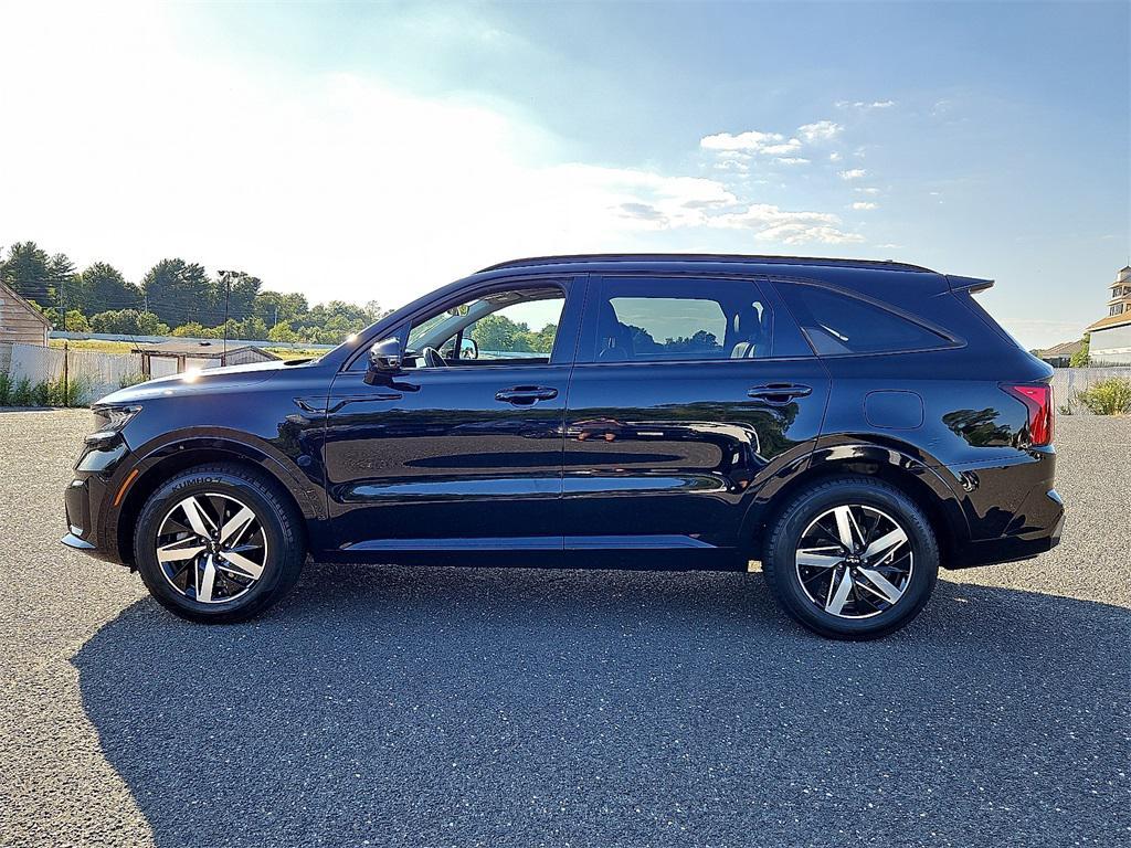 used 2022 Kia Sorento car, priced at $24,999