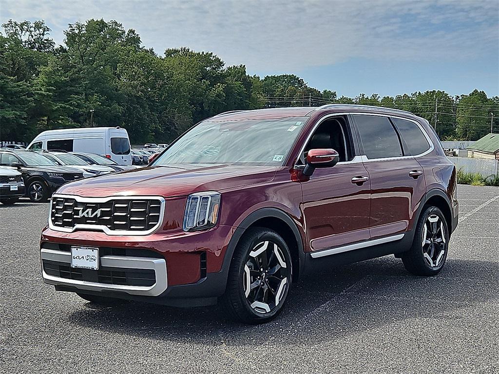 used 2023 Kia Telluride car, priced at $33,999