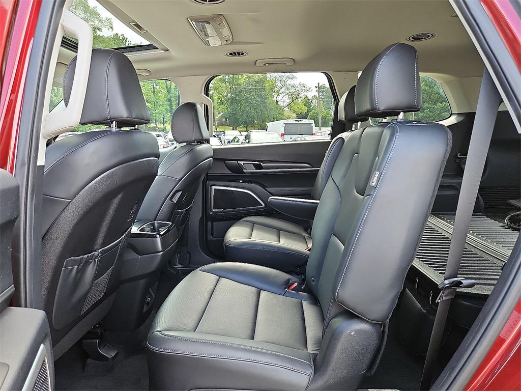 used 2023 Kia Telluride car, priced at $33,999