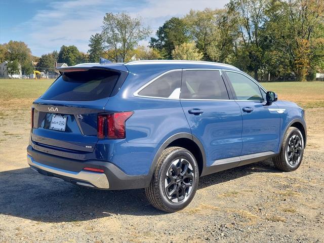 used 2025 Kia Sorento car, priced at $35,899