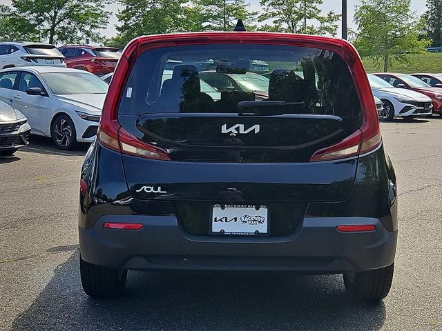 used 2022 Kia Soul car, priced at $17,289