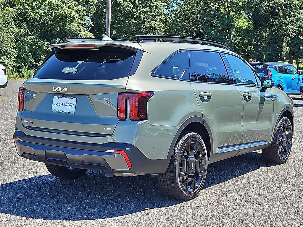 used 2024 Kia Sorento car, priced at $37,999