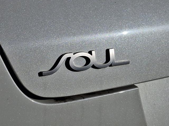 used 2022 Kia Soul car, priced at $19,299
