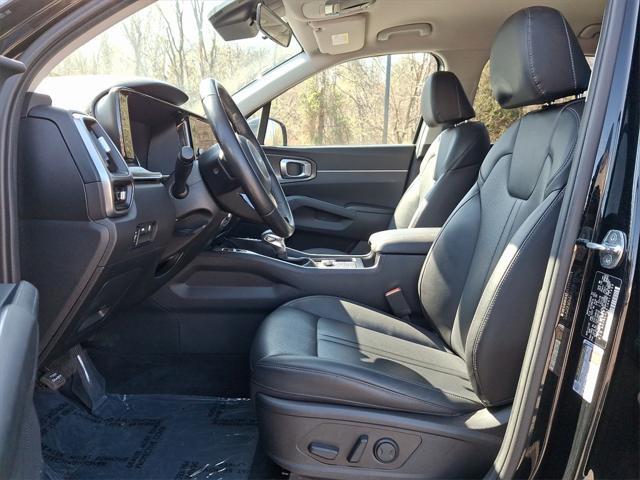 used 2022 Kia Sorento car, priced at $25,869