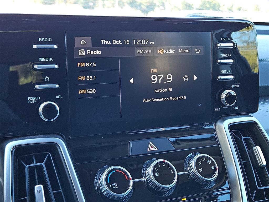 used 2022 Kia Sorento car, priced at $24,329