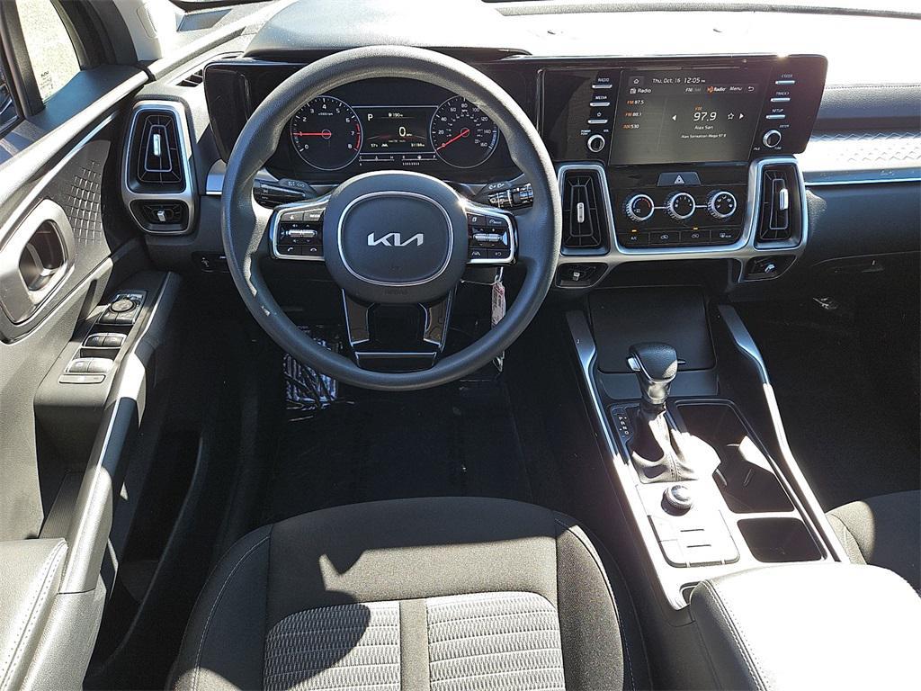 used 2022 Kia Sorento car, priced at $24,329